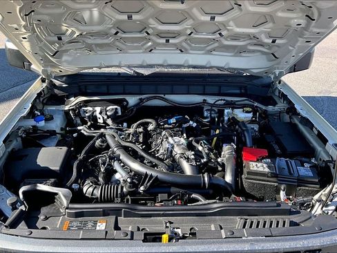 New 2026 Ford Bronco Badlands image 11