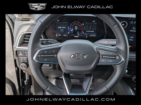 Used 2025 Chevrolet Suburban Z71 w/ Z71 Off-Road Package image 25