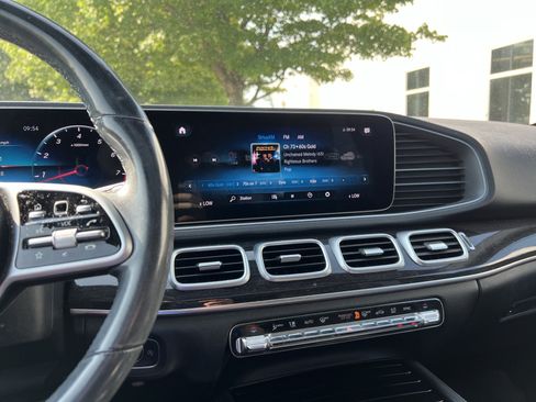 Used 2020 Mercedes-Benz GLE 350 4MATIC image 18