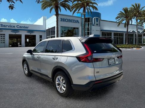 Used 2025 Honda CR-V LX image 6