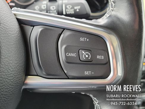 Used 2022 Jeep Wrangler Unlimited Sahara w/ LED Lighting Group image 8