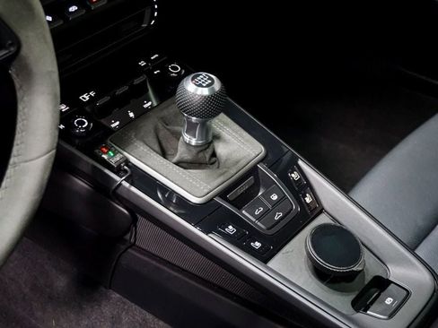 Used 2023 Porsche 911 Carrera T image 30