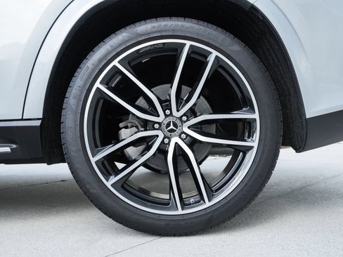 Used 2023 Mercedes-Benz GLS 450 4MATIC image 31