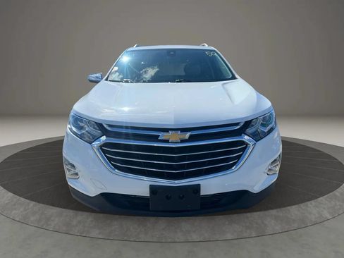 Used 2018 Chevrolet Equinox Premier w/ LPO, Cargo Package AWD/4WD image 2