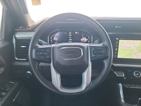 Used 2023 GMC Sierra 1500 Denali w/ Technology Package AWD/4WD image 13