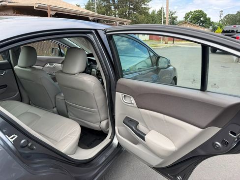 Used 2012 Honda Civic EX-L image 12