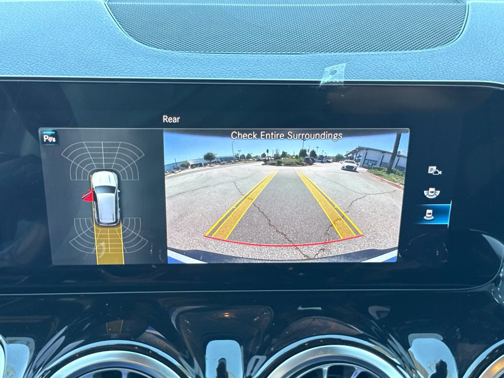Certified 2023 Mercedes-Benz EQB 250+ image 32
