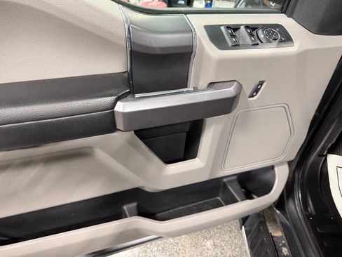 Used 2019 Ford F150 XLT w/ Equipment Group 302A Luxury image 20