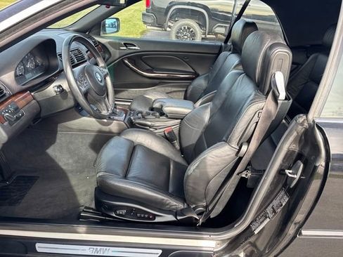 Used 2004 BMW 325Ci Convertible image 9