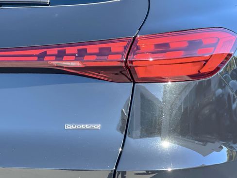 New 2025 Audi Q5 Premium Plus image 26