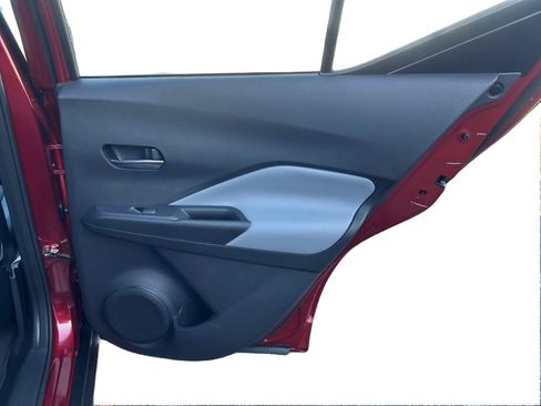 Used 2024 Nissan Kicks SR w/ SR Premium Package FWD image 19