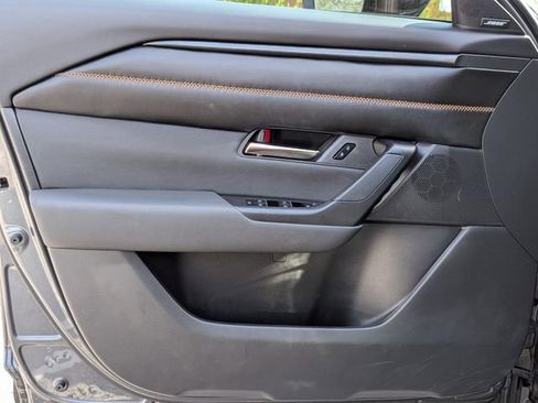 Certified 2025 MAZDA CX-50 2.5 Hybrid w/ Premium Plus Pkg image 9