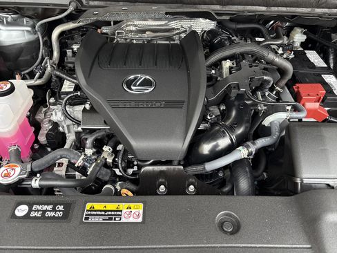 Certified 2025 Lexus RX 350 Premium w/ Accessory Package image 34