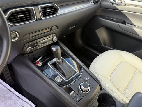 Certified 2024 MAZDA CX-5 AWD 2.5 S w/ Preferred Package image 13