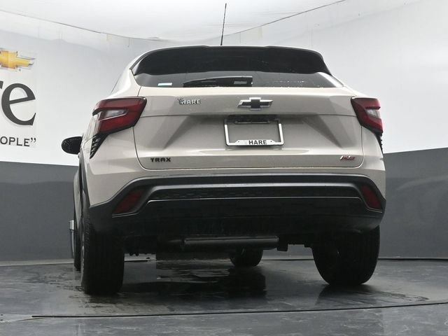 New 2026 Chevrolet Trax RS FWD image 32