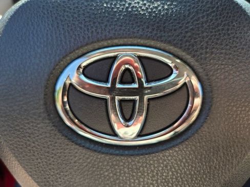 Used 2024 Toyota RAV4 LE AWD/4WD image 34