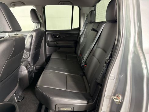 Certified 2018 Honda Ridgeline RTL-T image 18