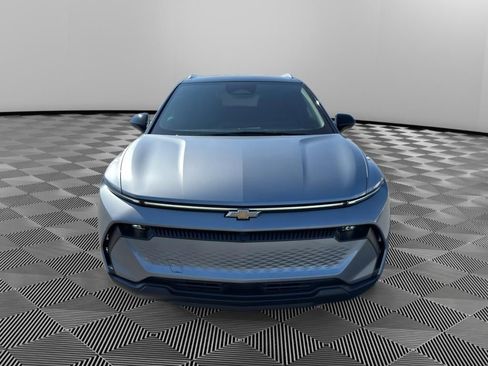 New 2026 Chevrolet Equinox EV LT image 2