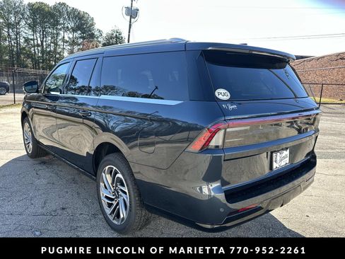 New 2026 Lincoln Navigator L Reserve AWD/4WD image 5