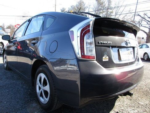 Used 2013 Toyota Prius Three image 6