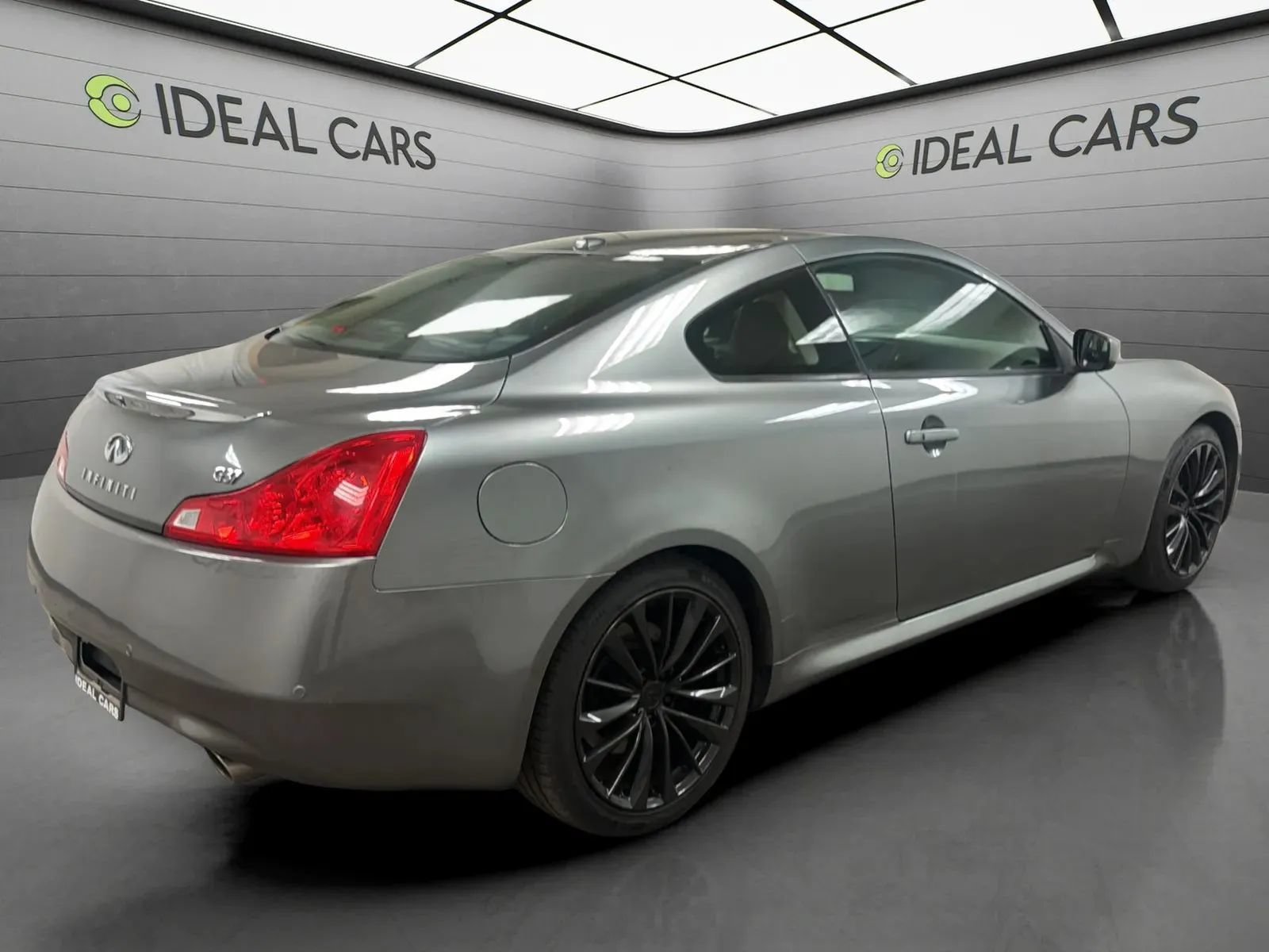 Used 2011 INFINITI G37 Journey w/ Premium Pkg RWD image 5