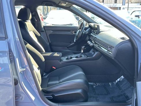 Used 2022 Honda Civic Sport image 28