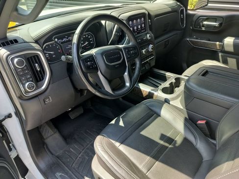 Used 2019 GMC Sierra 1500 Denali AWD/4WD image 4