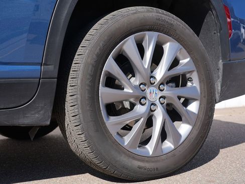 Used 2025 Buick Enclave Preferred image 34