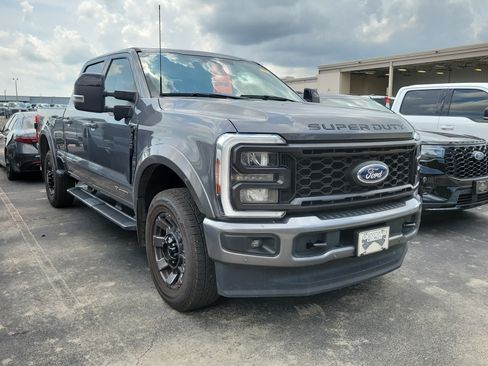 Used 2024 Ford F250 Lariat w/ Lariat Ultimate Package AWD/4WD image 1