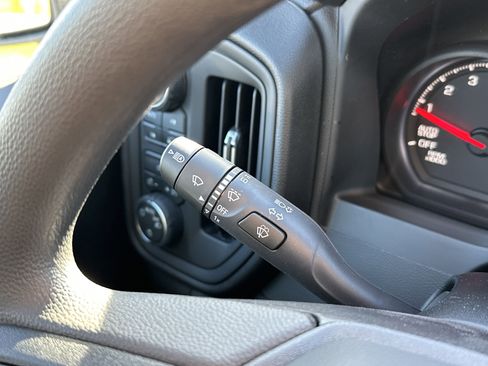 New 2026 Chevrolet Silverado 1500 W/T image 18