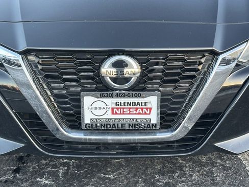 Certified 2020 Nissan Altima 2.5 Platinum image 9