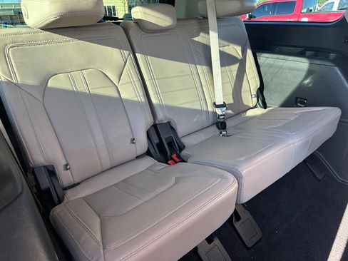 Used 2023 Ford Expedition Max Limited RWD image 22