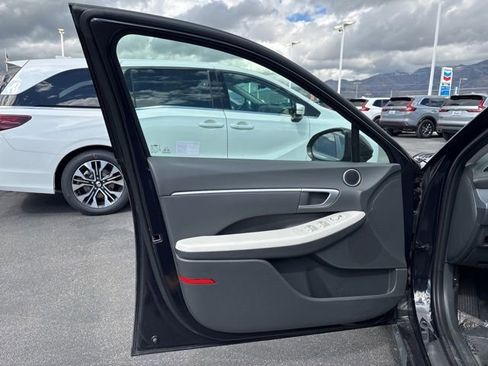 Used 2024 Hyundai Sonata SEL image 9