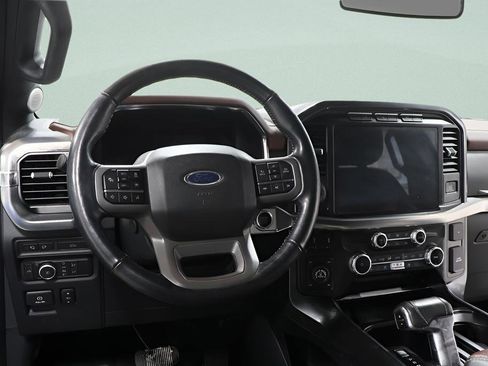 Used 2022 Ford F150 Lariat w/ Equipment Group 502A High image 8