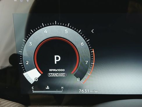 Used 2025 Nissan Kicks SR w/ SR Premium Package AWD/4WD image 30