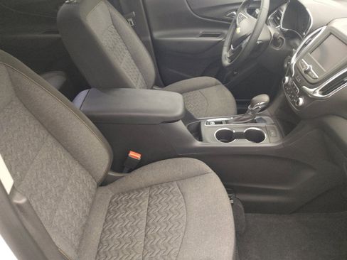 Used 2024 Chevrolet Equinox LT image 21