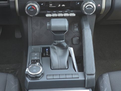 New 2026 Toyota Tacoma SR5 AWD/4WD image 23