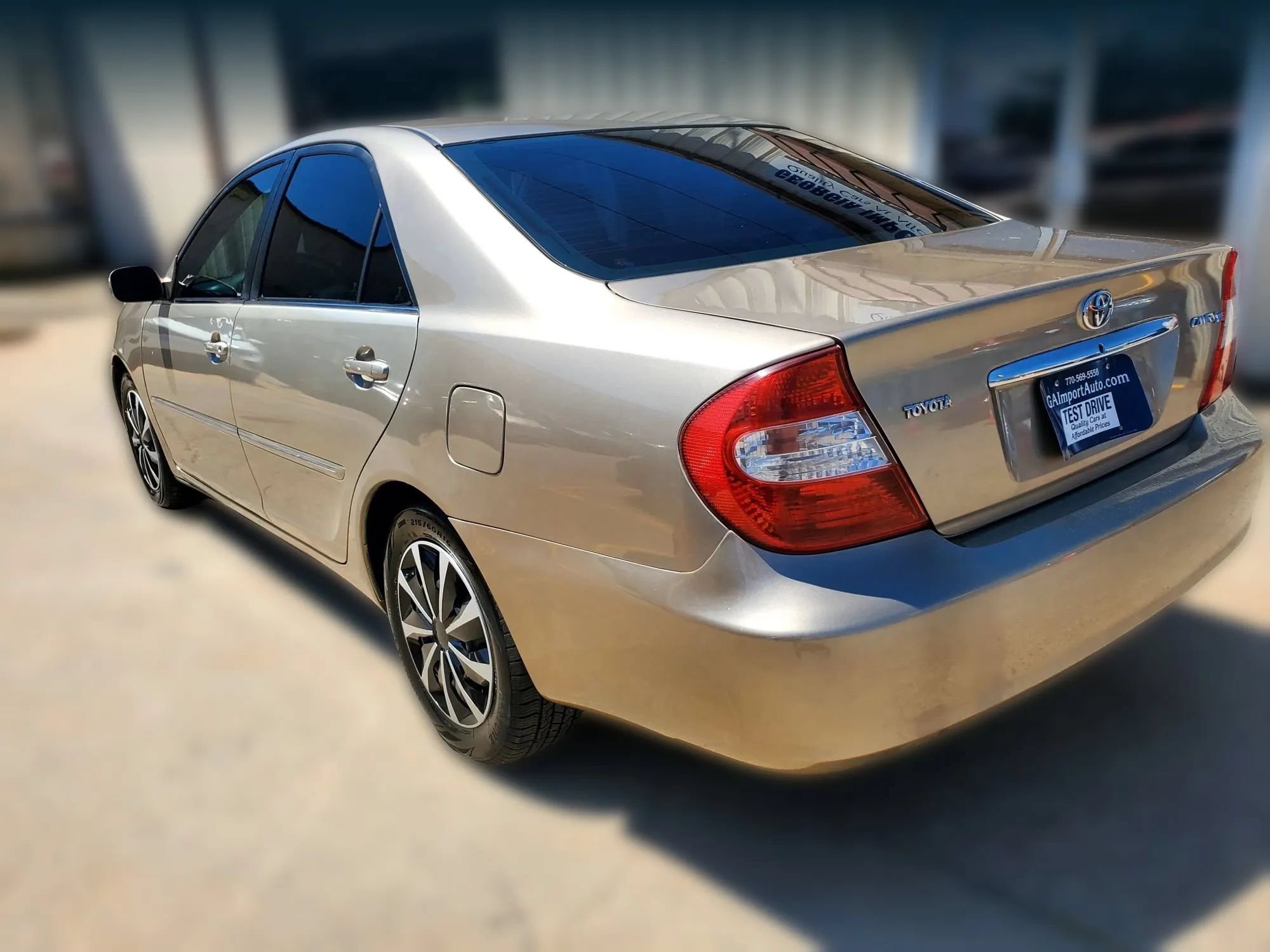 Used 2003 Toyota Camry XLE FWD image 10