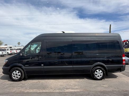 Used 2015 Mercedes-Benz Sprinter 2500 image 3
