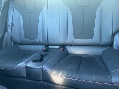 Used 2020 Hyundai Veloster 2.0 Premium image 18