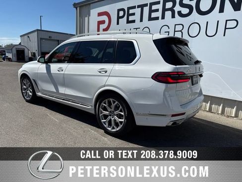Used 2026 BMW X7 xDrive40i AWD/4WD image 6