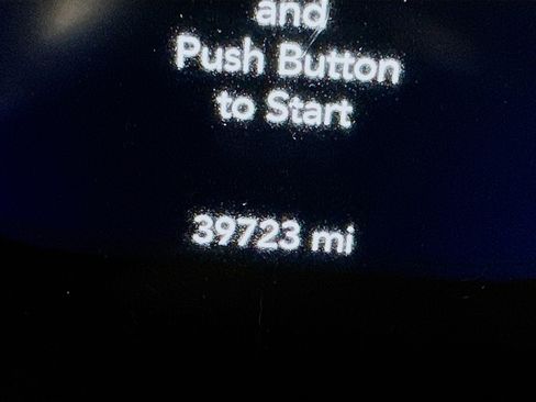 Used 2021 Jeep Wrangler Willys image 18