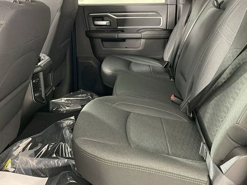 New 2025 RAM 2500 Big Horn AWD/4WD image 15