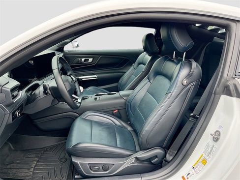 Used 2024 Ford Mustang GT Premium image 21