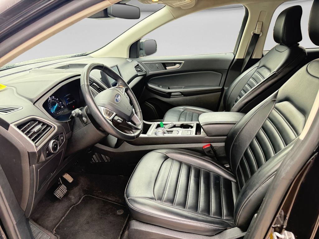 Used 2024 Ford Edge SEL AWD/4WD image 21