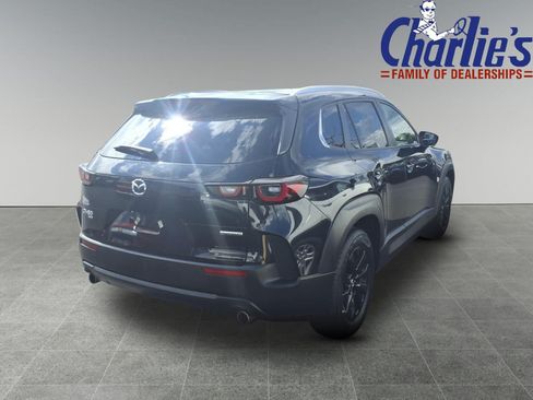 Used 2025 MAZDA CX-50 AWD 2.5 S w/ Preferred Package image 4