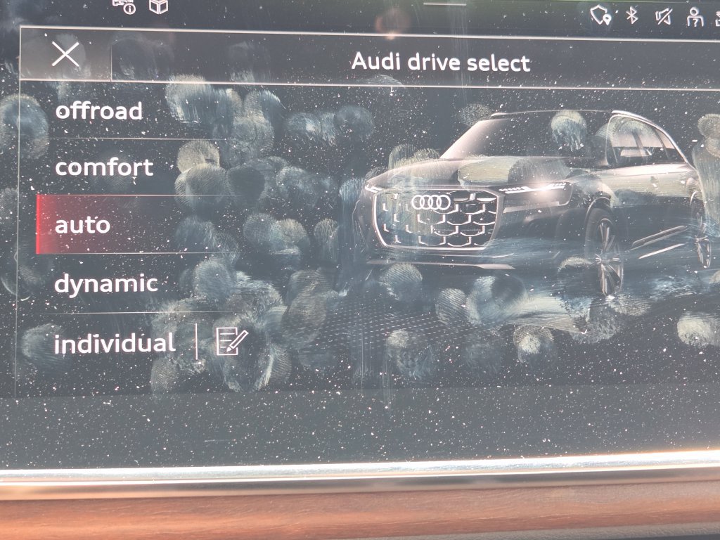 Certified 2025 Audi Q7 3.0T Premium Plus AWD/4WD image 15