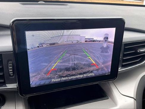 Certified 2023 Ford Explorer XLT w/ Equipment Group 202A image 26