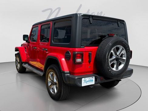 Used 2020 Jeep Wrangler Unlimited Sahara AWD/4WD image 6