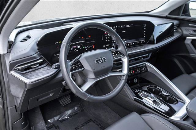 Certified 2025 Audi Q5 Premium w/ Premium Plus AWD/4WD image 10